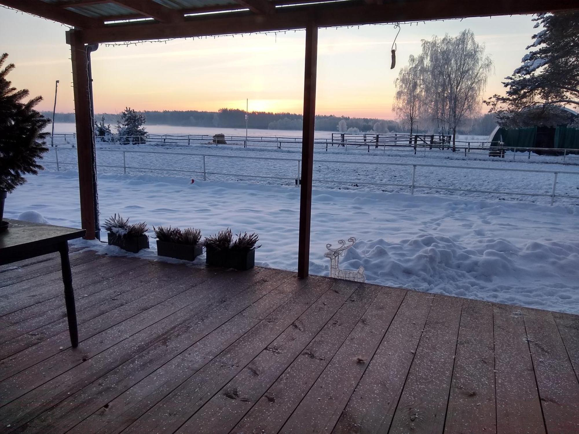 Domek Przy Stajni Bogdanowka Caloroczny Rossosz Zewnętrze zdjęcie